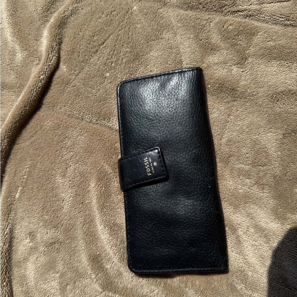 Fossil Black Leather Clutch Wallet